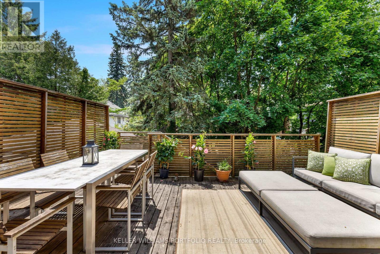 219 Howard Park Avenue, Toronto, Ontario  M6R 1V9 - Photo 21 - W13418388