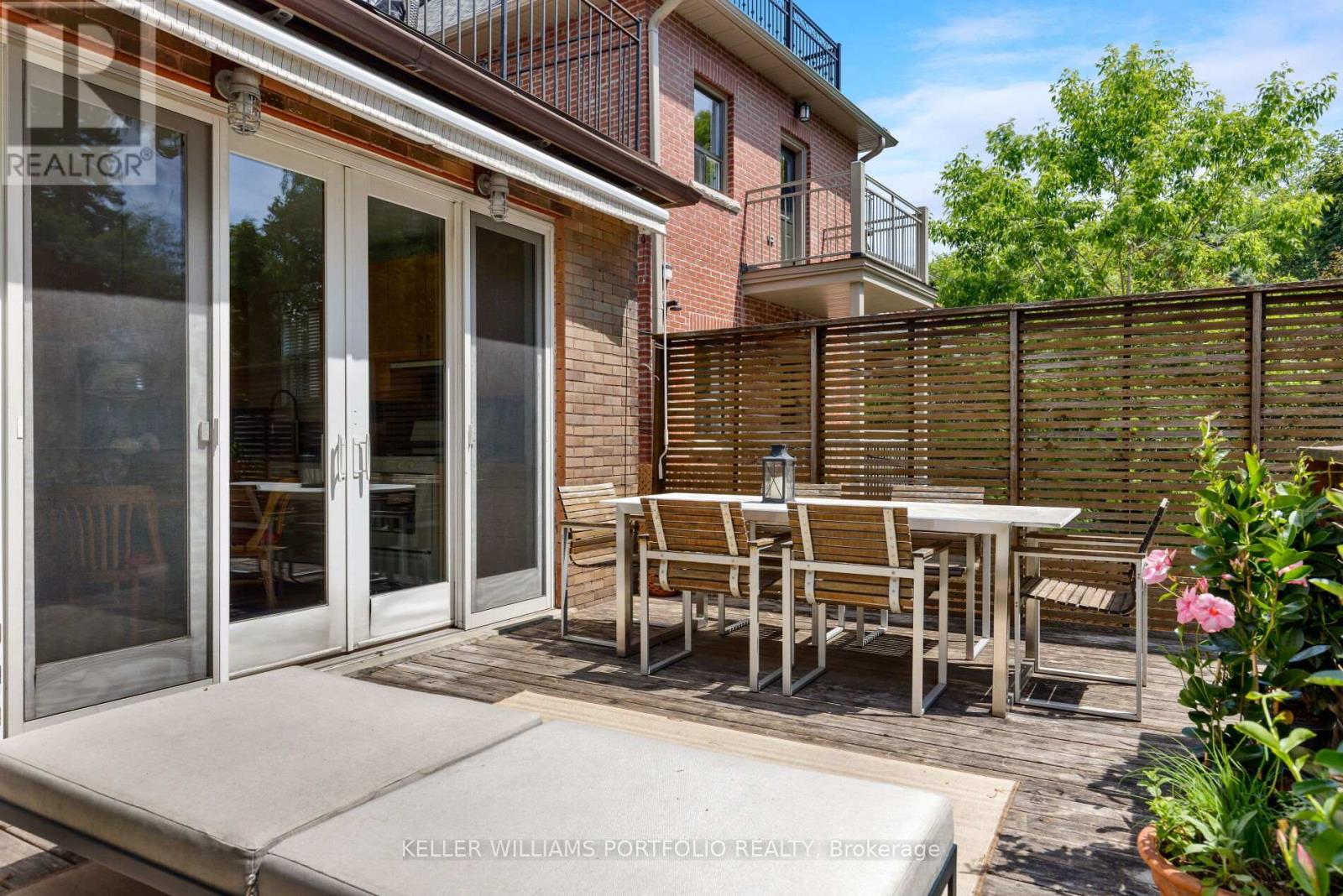 219 Howard Park Avenue, Toronto, Ontario  M6R 1V9 - Photo 24 - W13418388