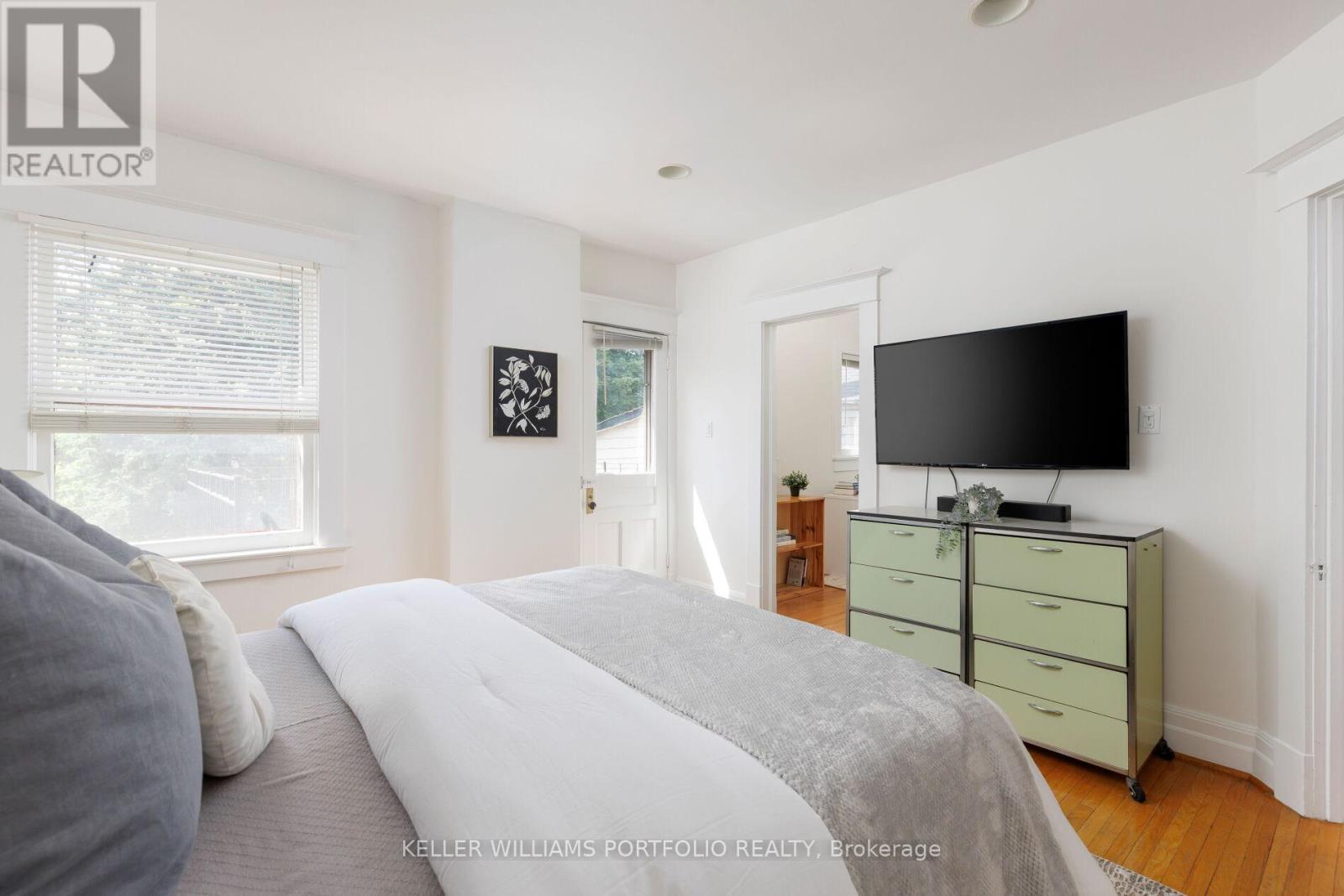 219 Howard Park Avenue, Toronto, Ontario  M6R 1V9 - Photo 28 - W13418388