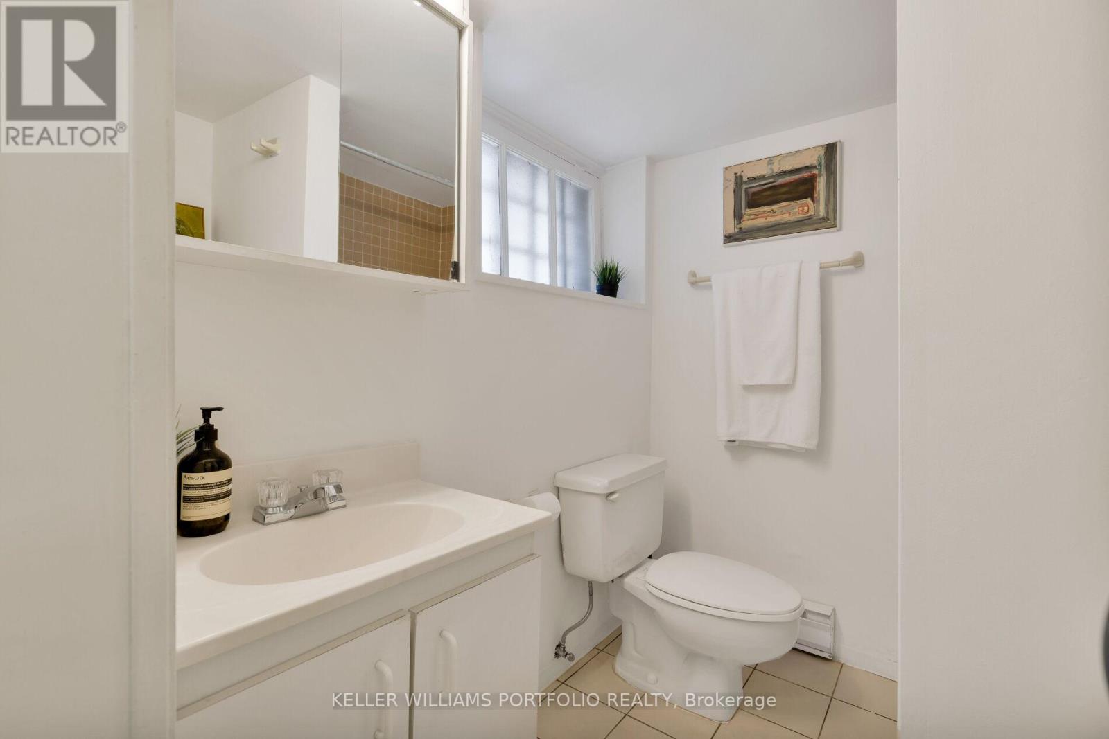 219 Howard Park Avenue, Toronto, Ontario  M6R 1V9 - Photo 48 - W13418388