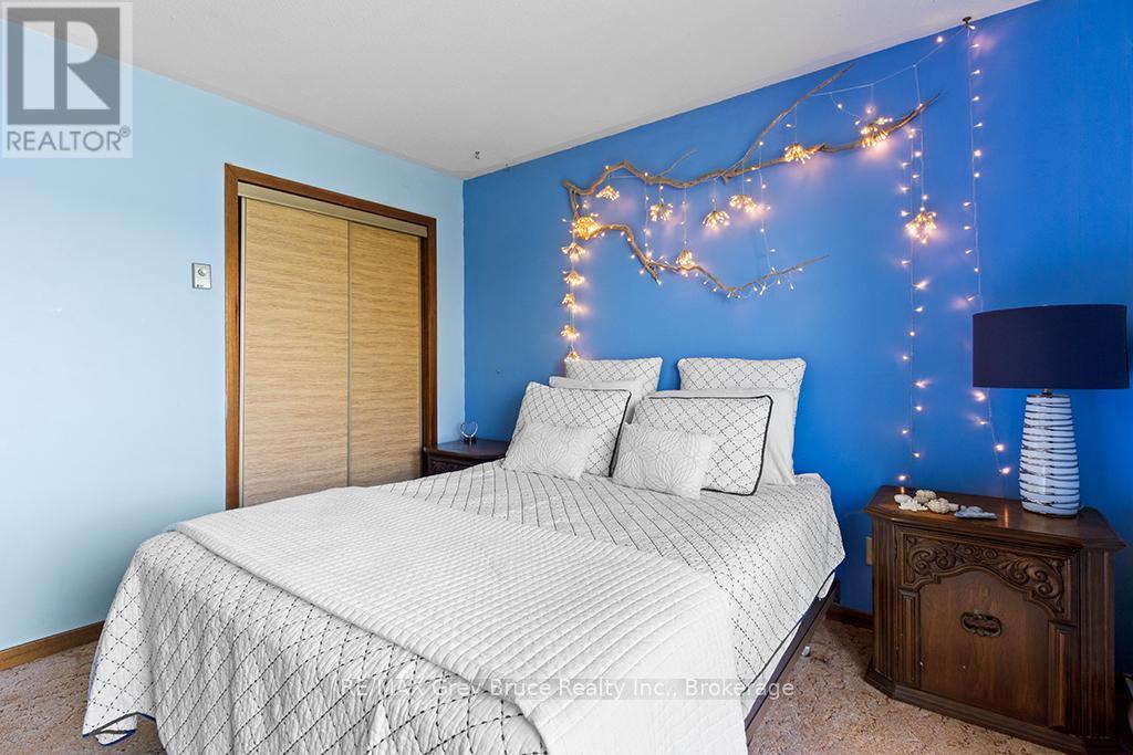 121 Ivy Drive, Georgian Bluffs, Ontario  N0H 2T0 - Photo 30 - X13412378