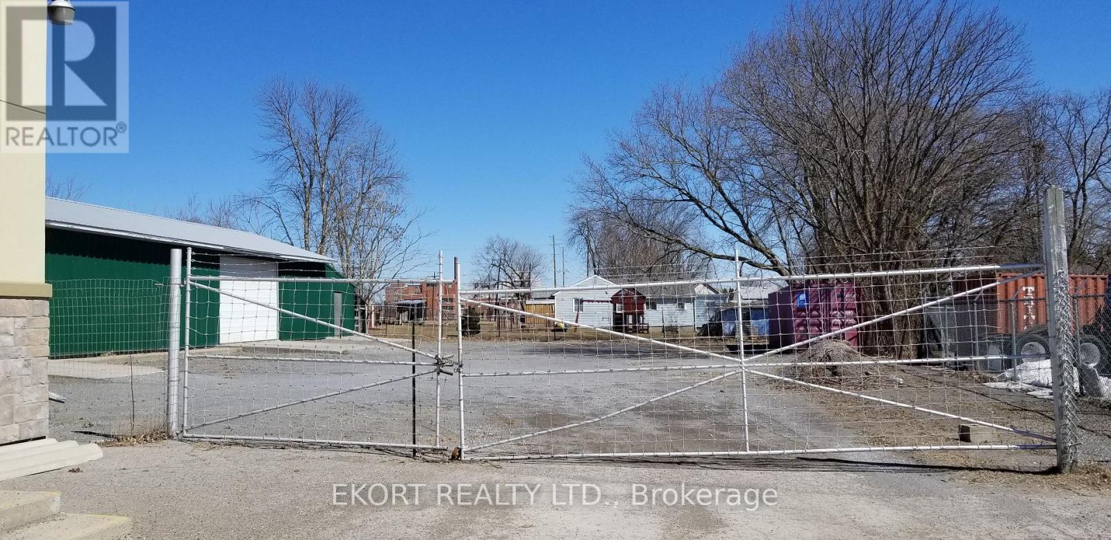 19 Newberry Street, Belleville, Ontario  K8N 3N2 - Photo 4 - X13418482