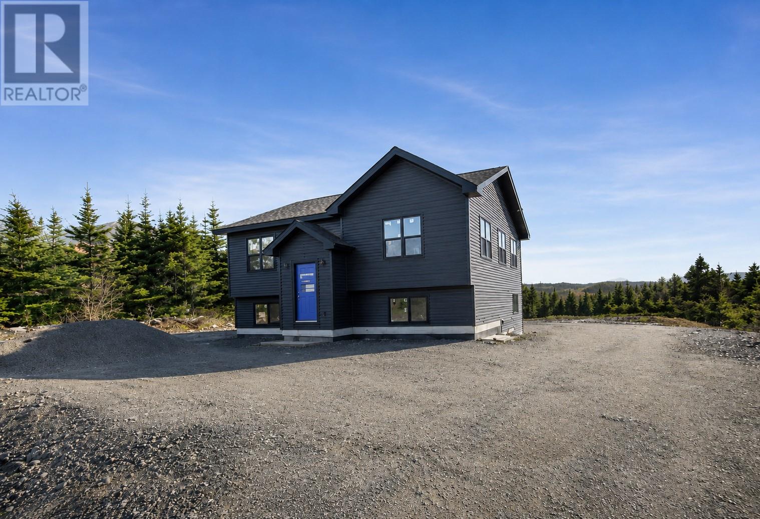 20-22 Meetinghouse Road, Pouch Cove, Newfoundland & Labrador