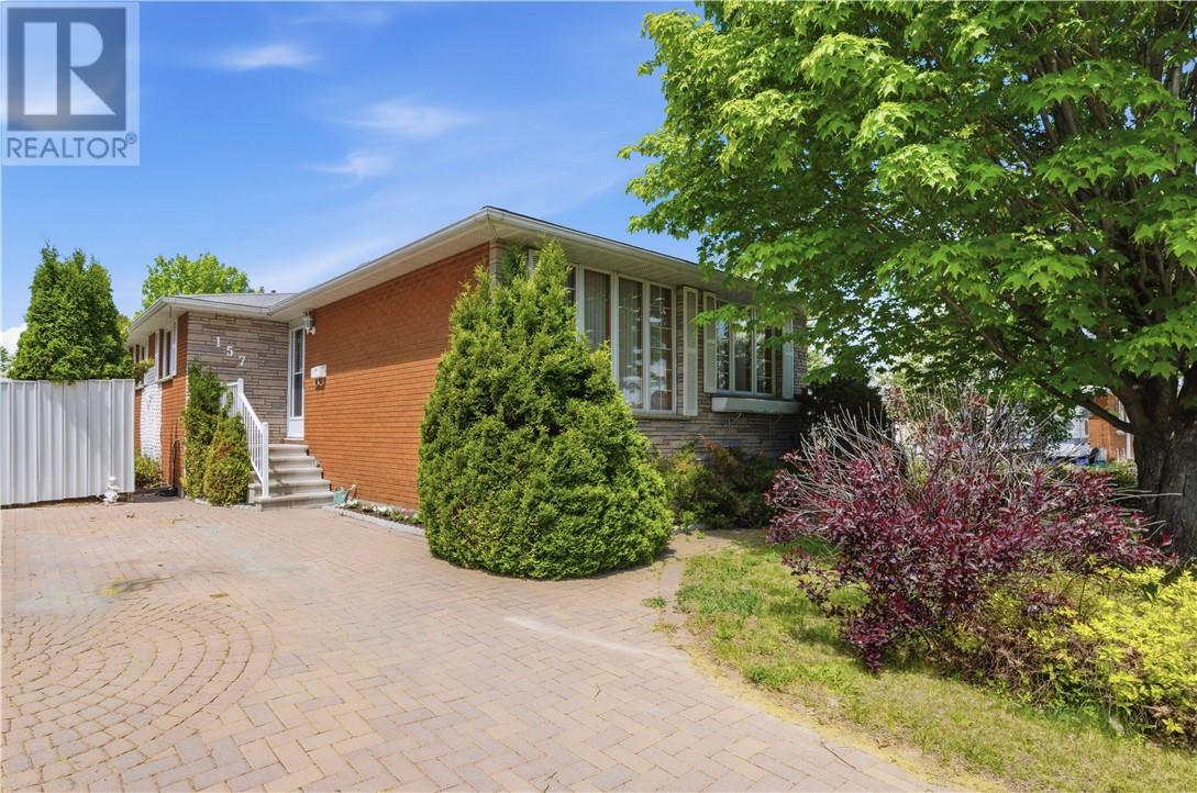 157 Edward Avenue, Chelmsford, Ontario