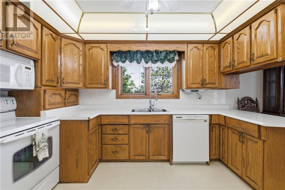 157 Edward Avenue, Chelmsford, Ontario  P0M 1L0 - Photo 12 - 2128401