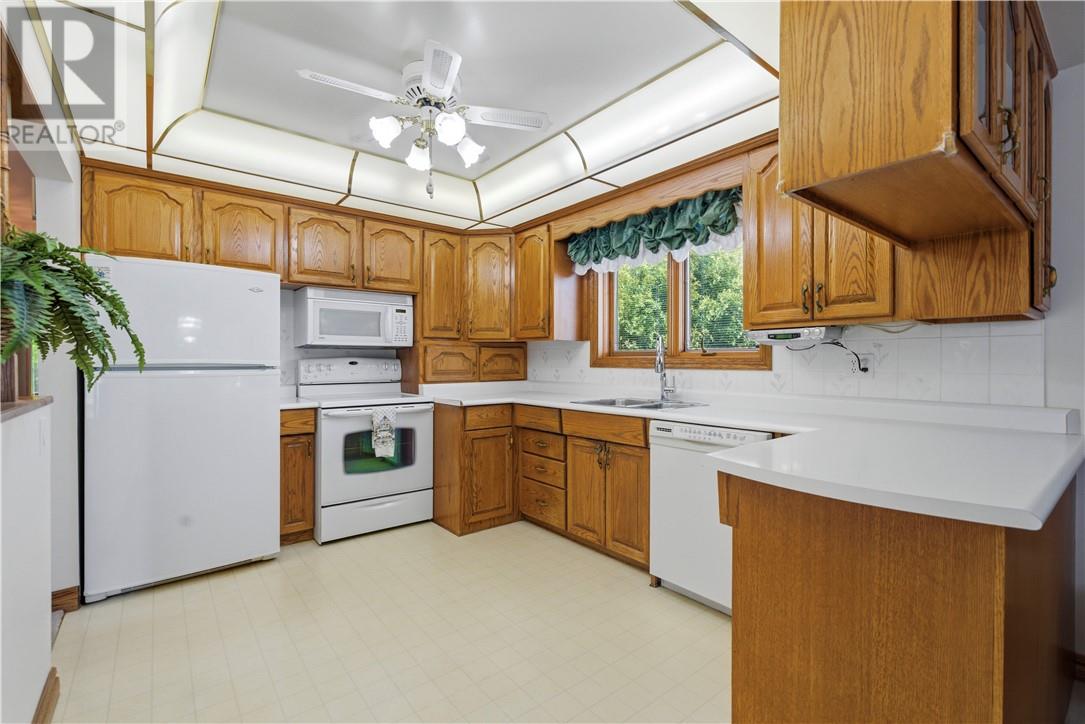 157 Edward Avenue, Chelmsford, Ontario  P0M 1L0 - Photo 8 - 2128401