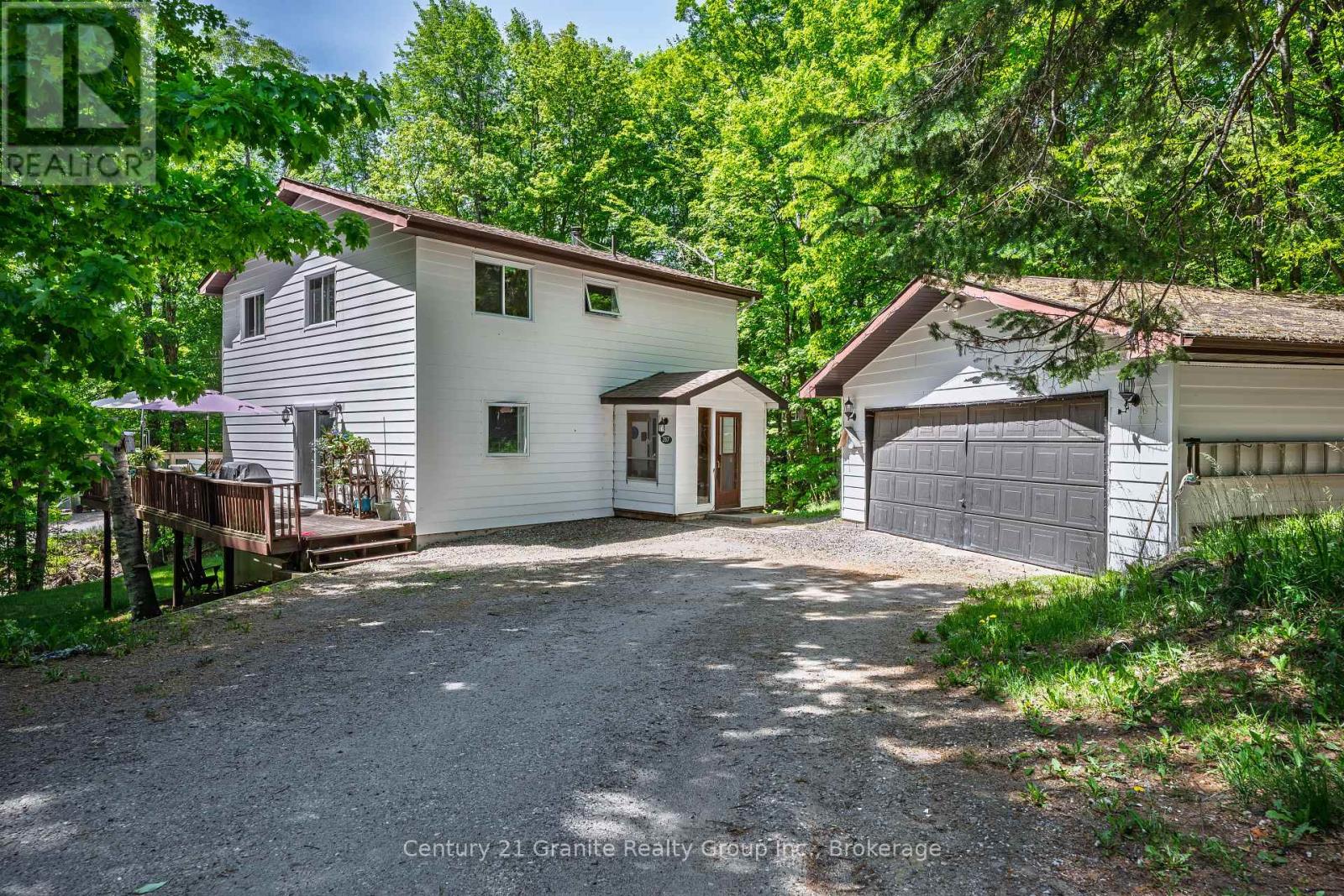 267 RIVERSIDE DRIVE, Dysart et al, Ontario