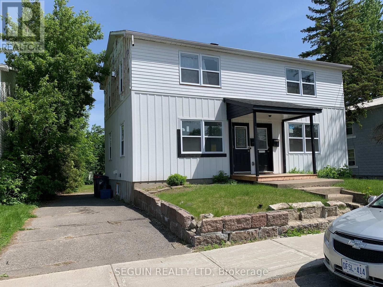 471-473 Emerald Street, Hawkesbury, Ontario  K6A 1S5 - Photo 1 - X13418480
