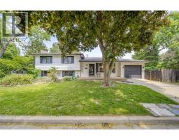 7105 ISABELLE COURT, Windsor, Ontario