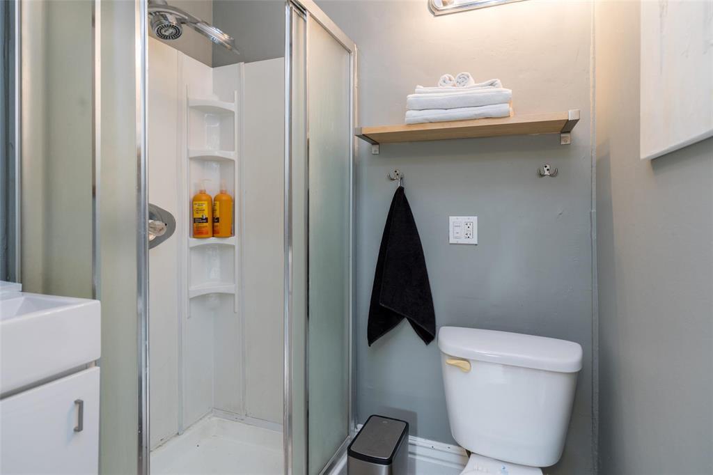 645 Ashburn Street, Winnipeg, Manitoba R3G 3C6 - Photo 18 - 202607256