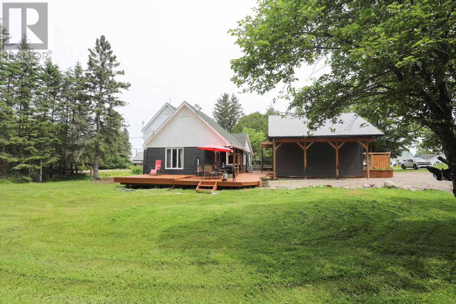 3091 Hilton Rd, Hilton Beach, Ontario  P0R 1G0 - Photo 17 - SM261046