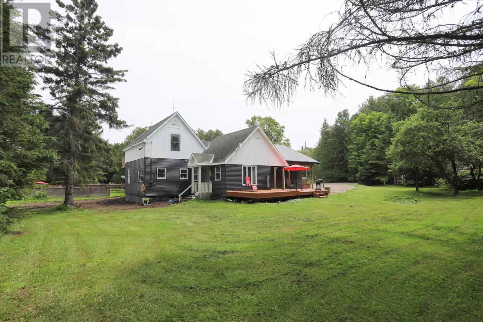 3091 Hilton Rd, Hilton Beach, Ontario  P0R 1G0 - Photo 22 - SM261046