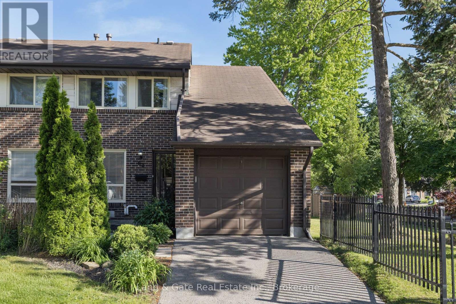 62 - 155 GLOVERS ROAD, Oshawa, Ontario