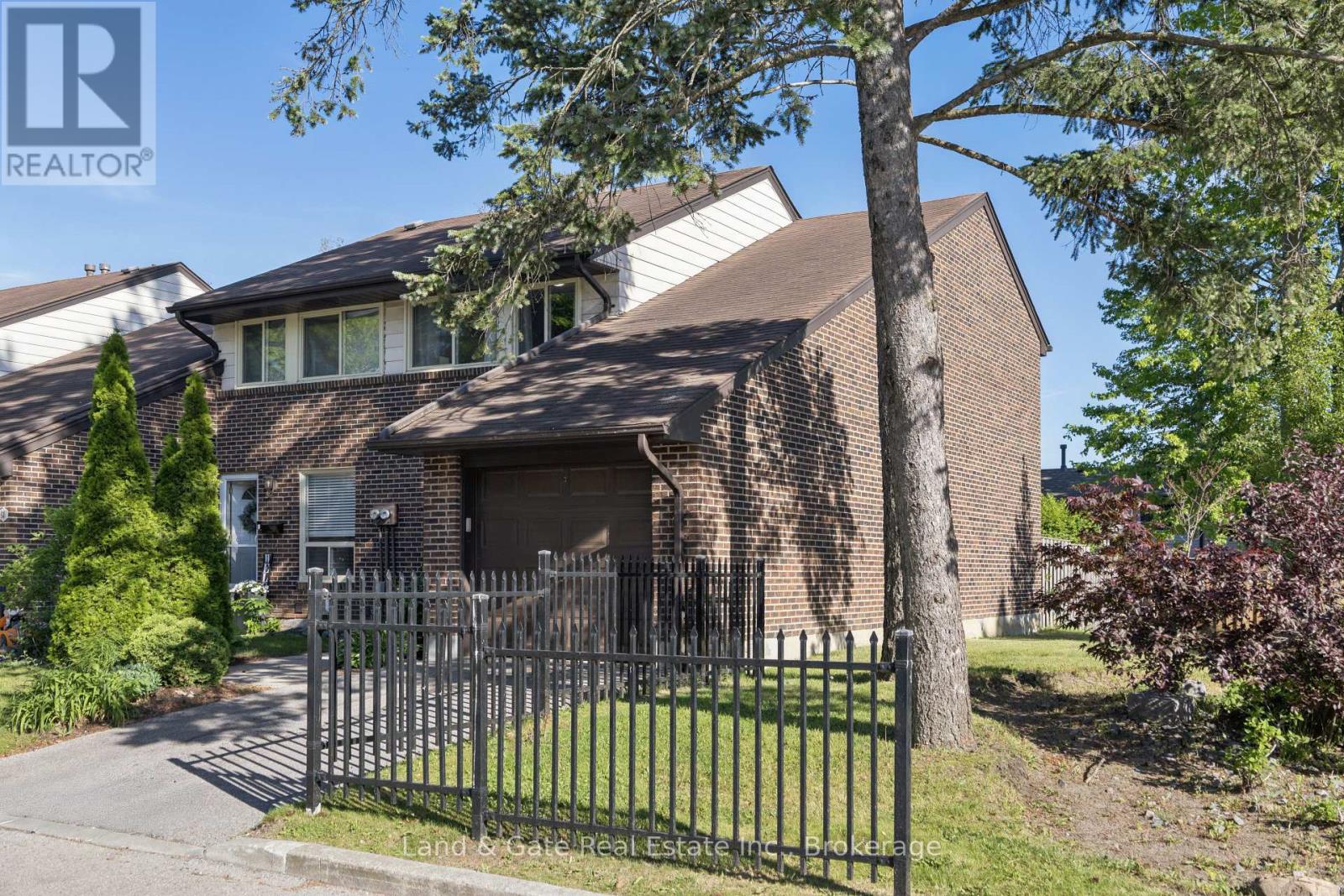 62 - 155 Glovers Road, Oshawa, Ontario  L1G 7A4 - Photo 3 - E13418656