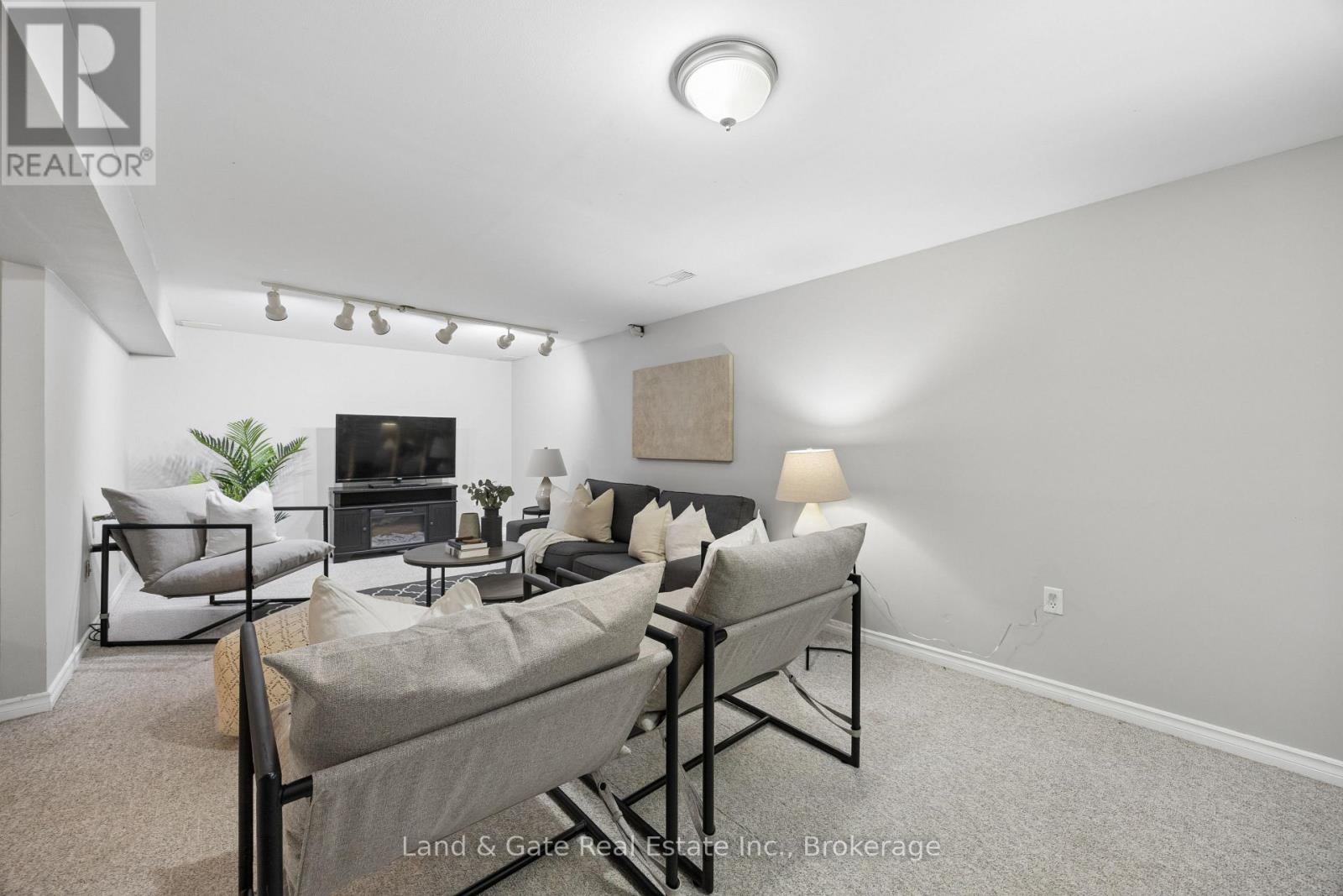 62 - 155 Glovers Road, Oshawa, Ontario  L1G 7A4 - Photo 34 - E13418656