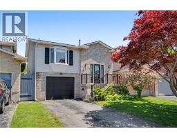 7 REMBRANDT Drive, Grimsby, Ontario