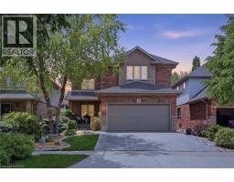 24 BENZIGER Lane, Stoney Creek, Ontario