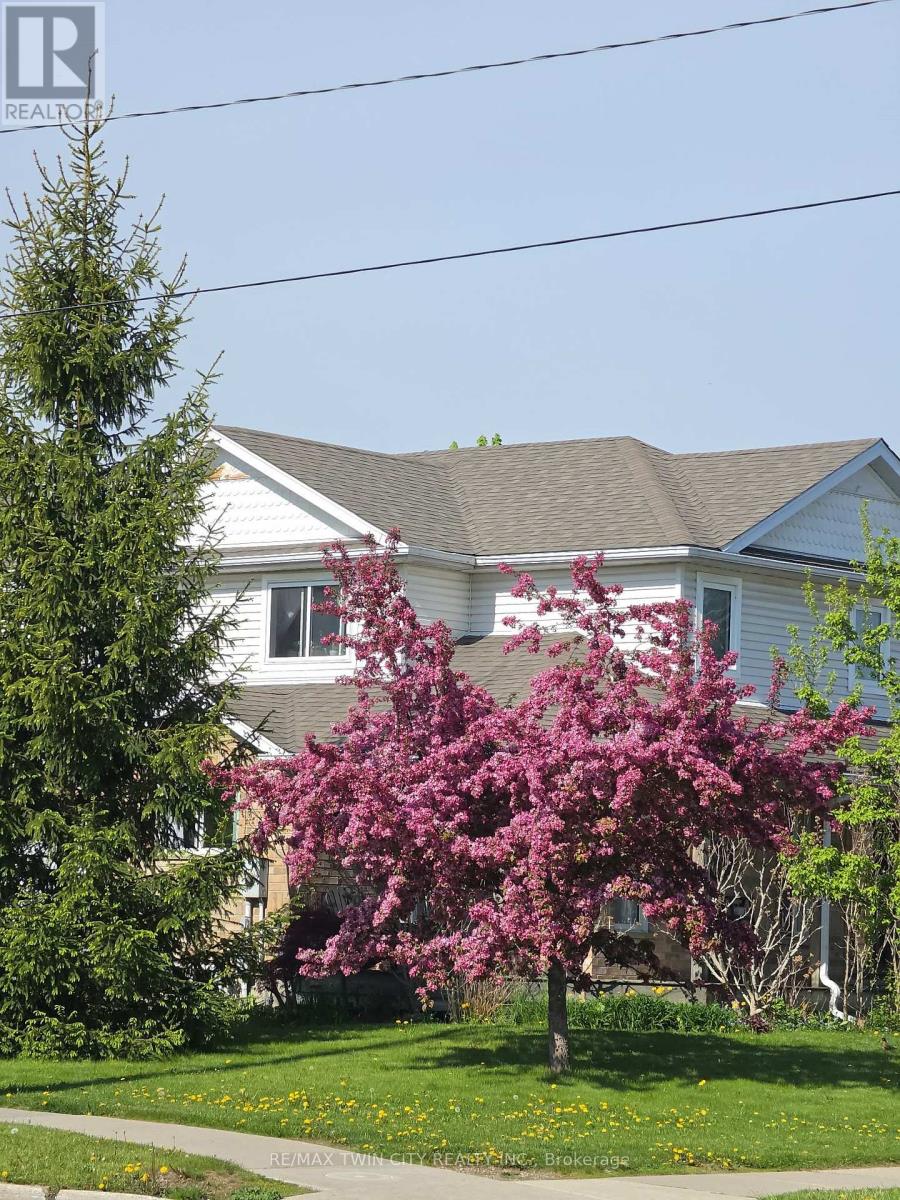 249 Wilderness Drive, Kitchener, Ontario  N2E 3R4 - Photo 46 - X13414510