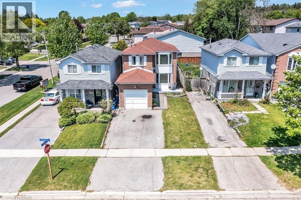 732 Bennett Crescent, Oshawa, Ontario L1K 1T6 - Photo 2 - 40827299