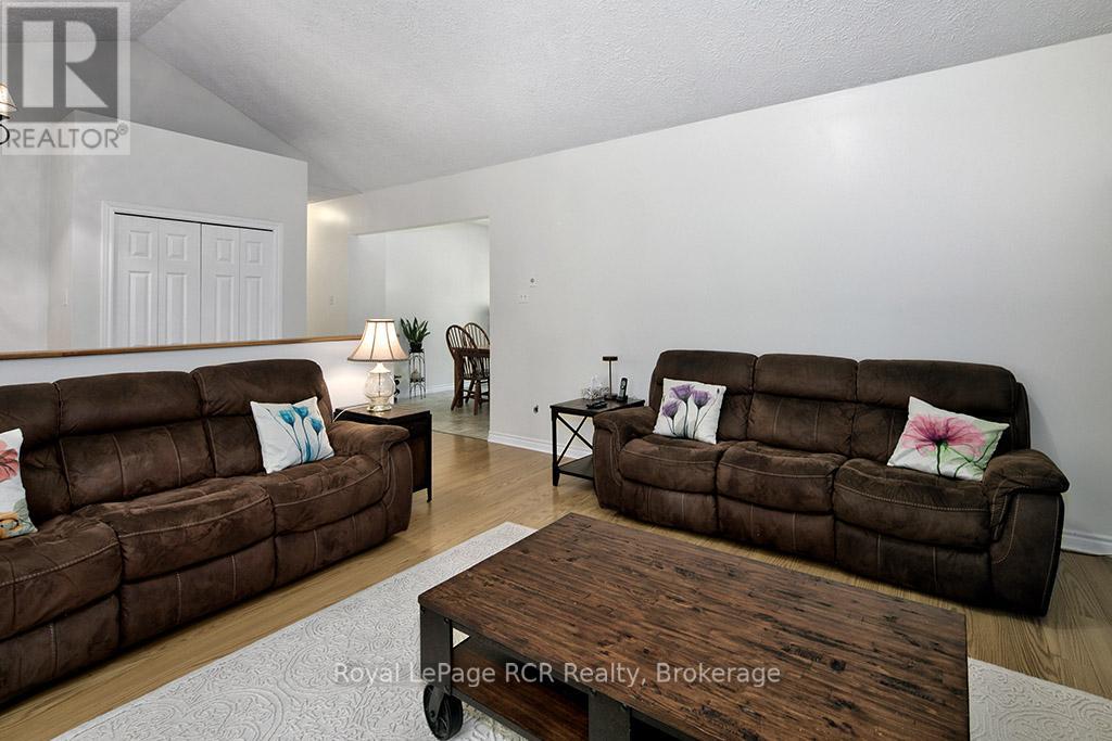 262822 Varney Road, West Grey, Ontario  N0G 1R0 - Photo 14 - X13418574