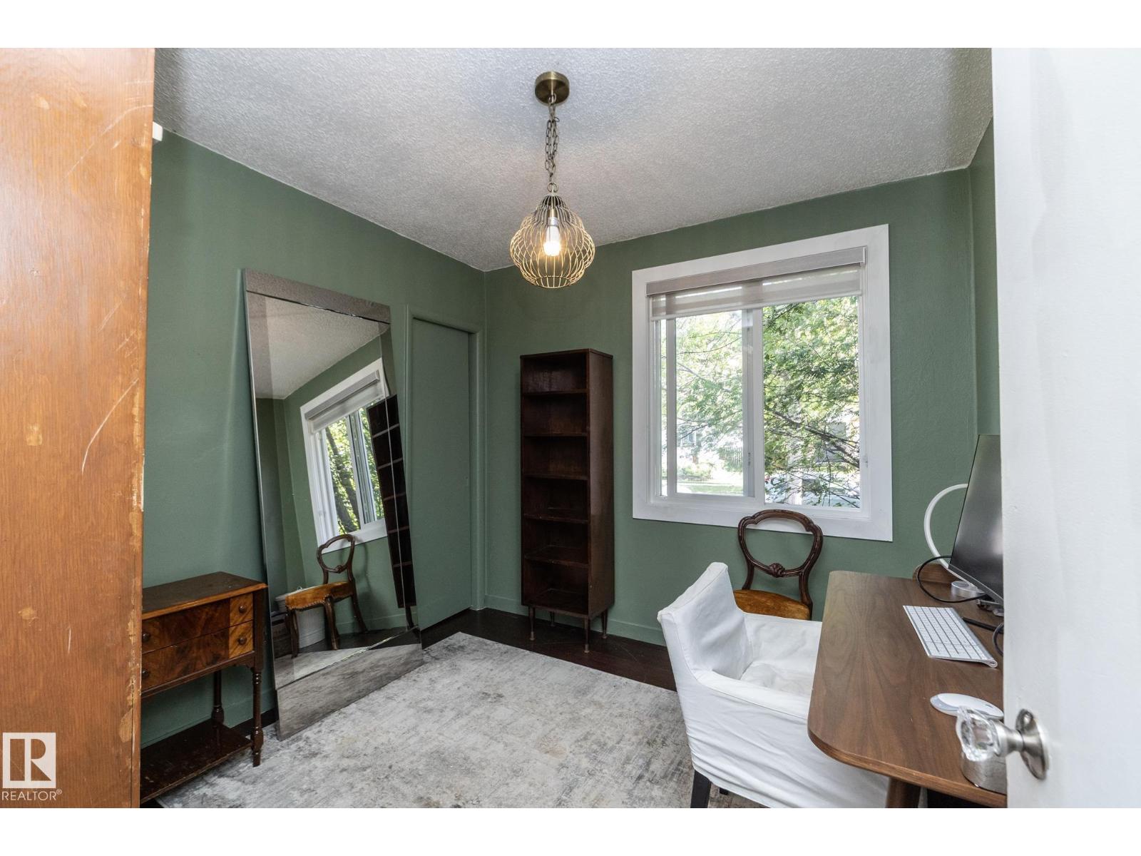 7719 86 Av NW, Edmonton, Alberta  T6C 1H6 - Photo 8 - E4492572