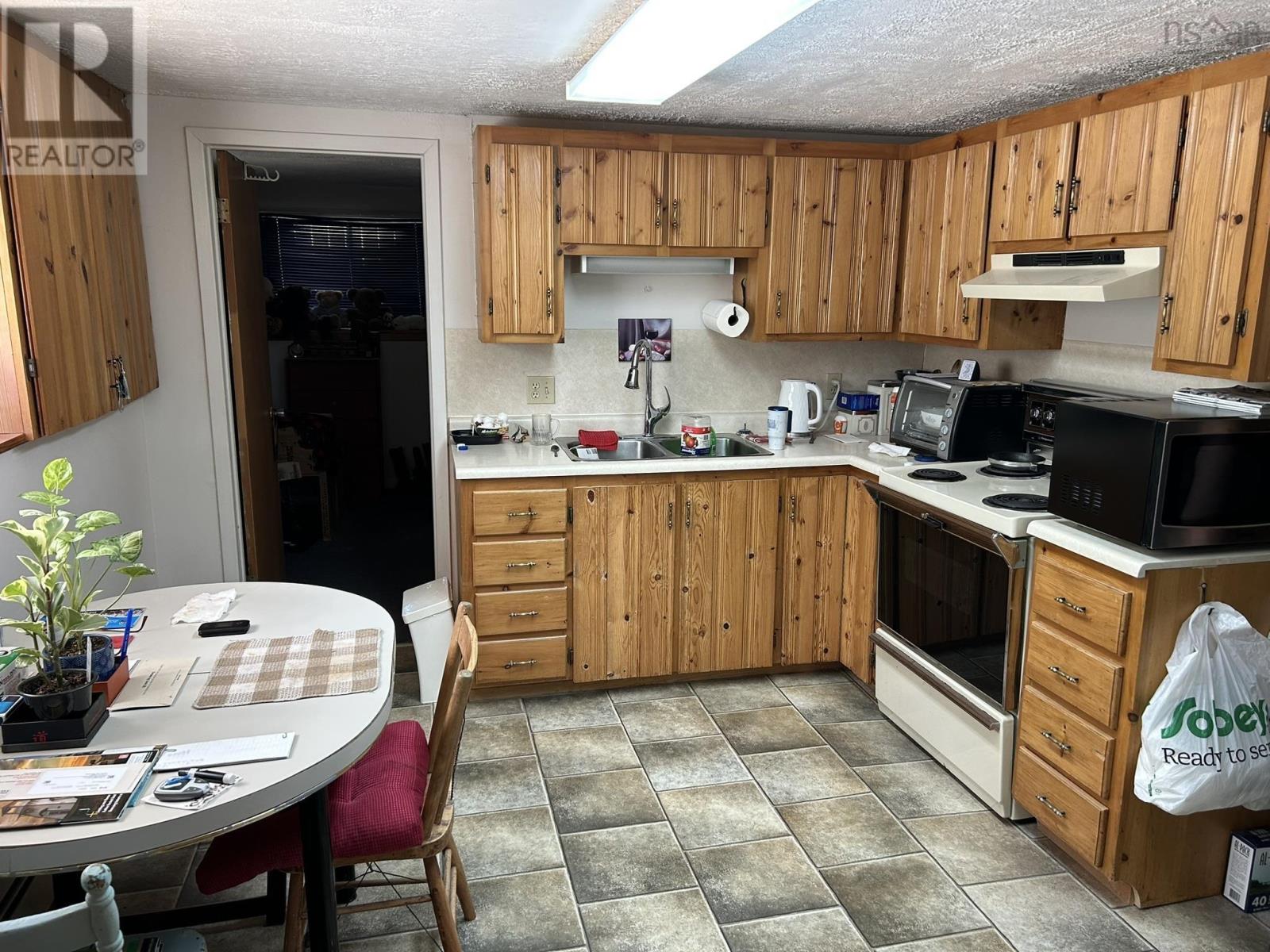 146 Abbey Avenue, Truro, Nova Scotia  B2N 5W6 - Photo 30 - 202613743