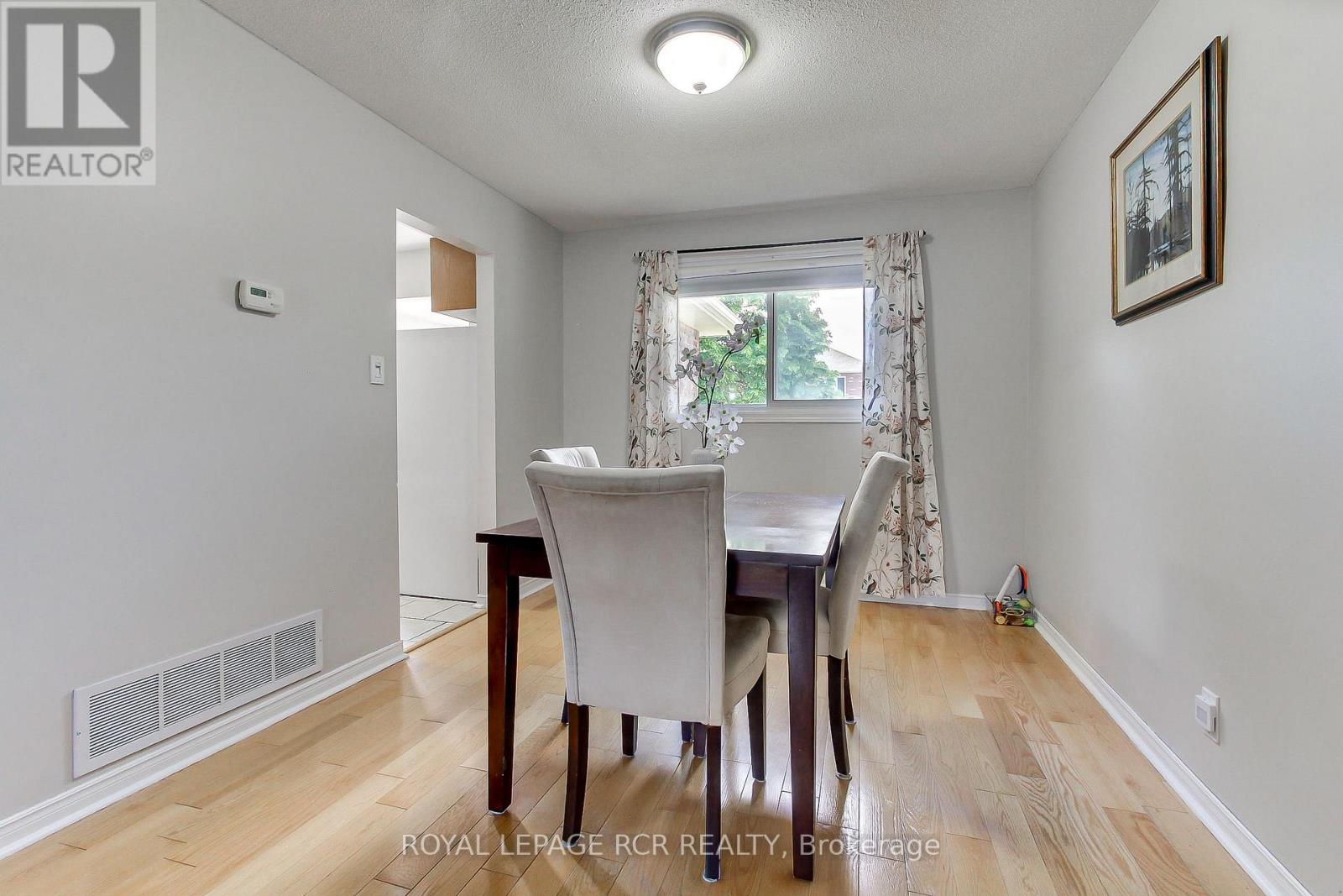 491 Maplegrove Avenue, Bradford West Gwillimbury, Ontario  L3Z 2W1 - Photo 15 - N13418622