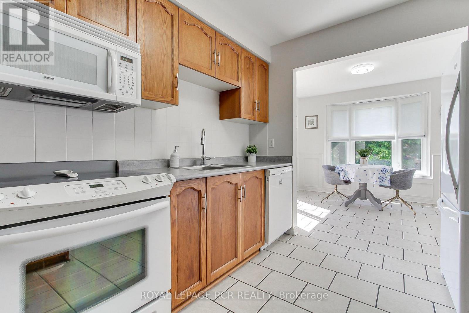 491 Maplegrove Avenue, Bradford West Gwillimbury, Ontario  L3Z 2W1 - Photo 22 - N13418622