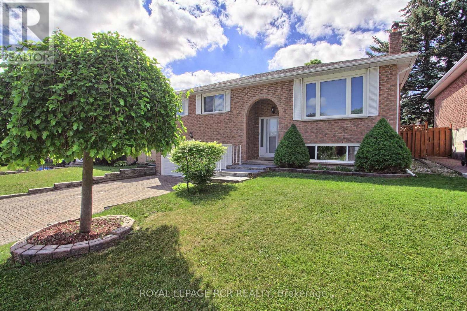 491 Maplegrove Avenue, Bradford West Gwillimbury, Ontario  L3Z 2W1 - Photo 3 - N13418622