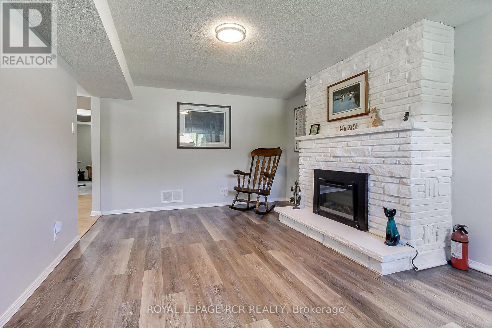 491 Maplegrove Avenue, Bradford West Gwillimbury, Ontario  L3Z 2W1 - Photo 35 - N13418622