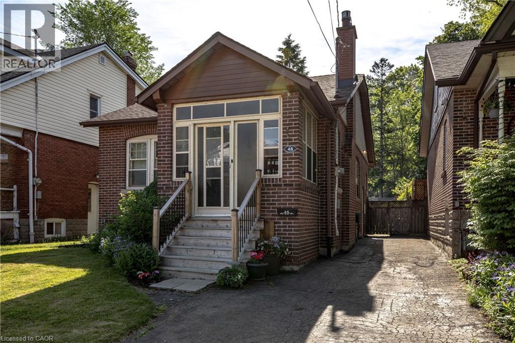 48 LONGWOOD Road N, Hamilton, Ontario