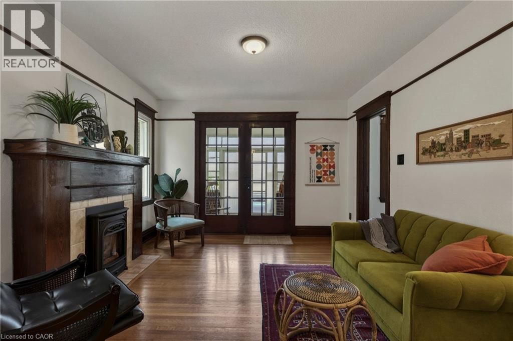 48 Longwood Road N, Hamilton, Ontario  L8S 3V4 - Photo 8 - 40834159