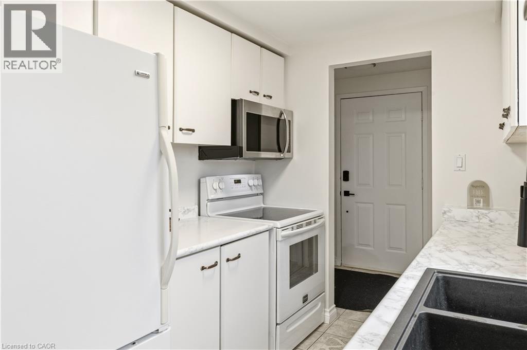 45 Catalina Court, Kitchener, Ontario  N2M 5L9 - Photo 9 - 40835492