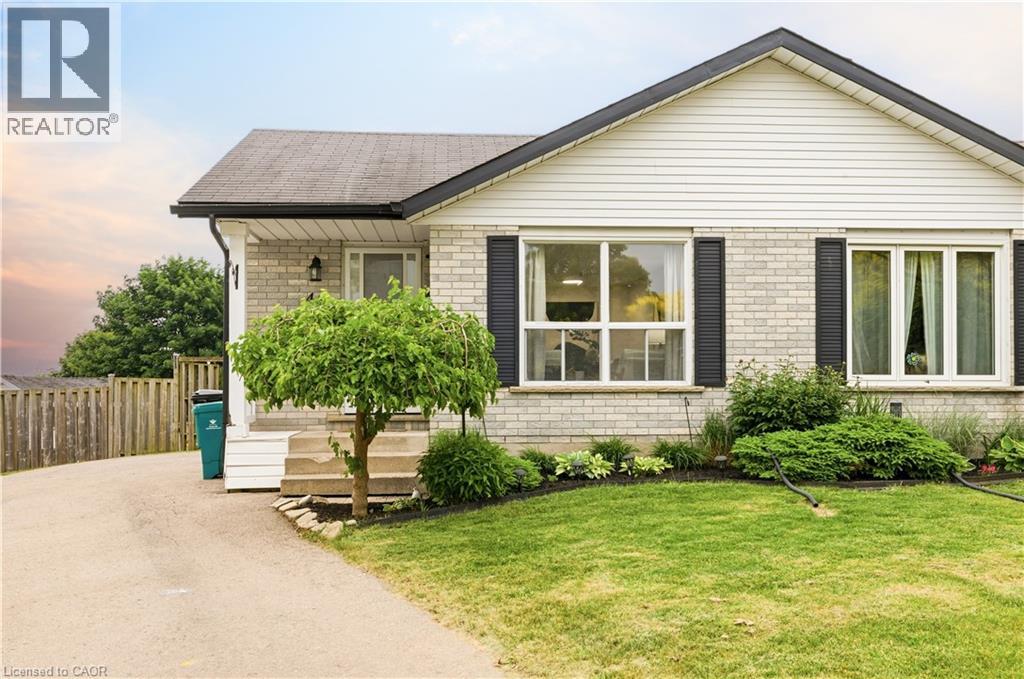 45 CATALINA Court, Kitchener, Ontario