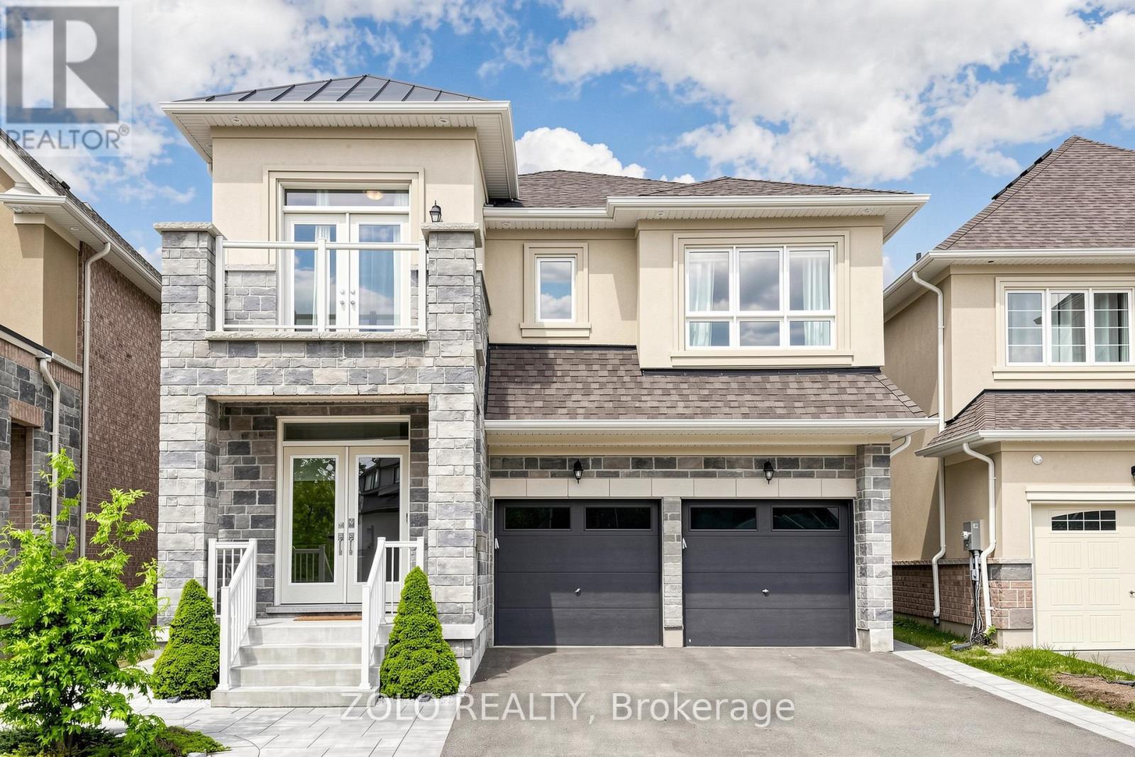 82 MURRAY LEONARD LANE, East Gwillimbury, Ontario