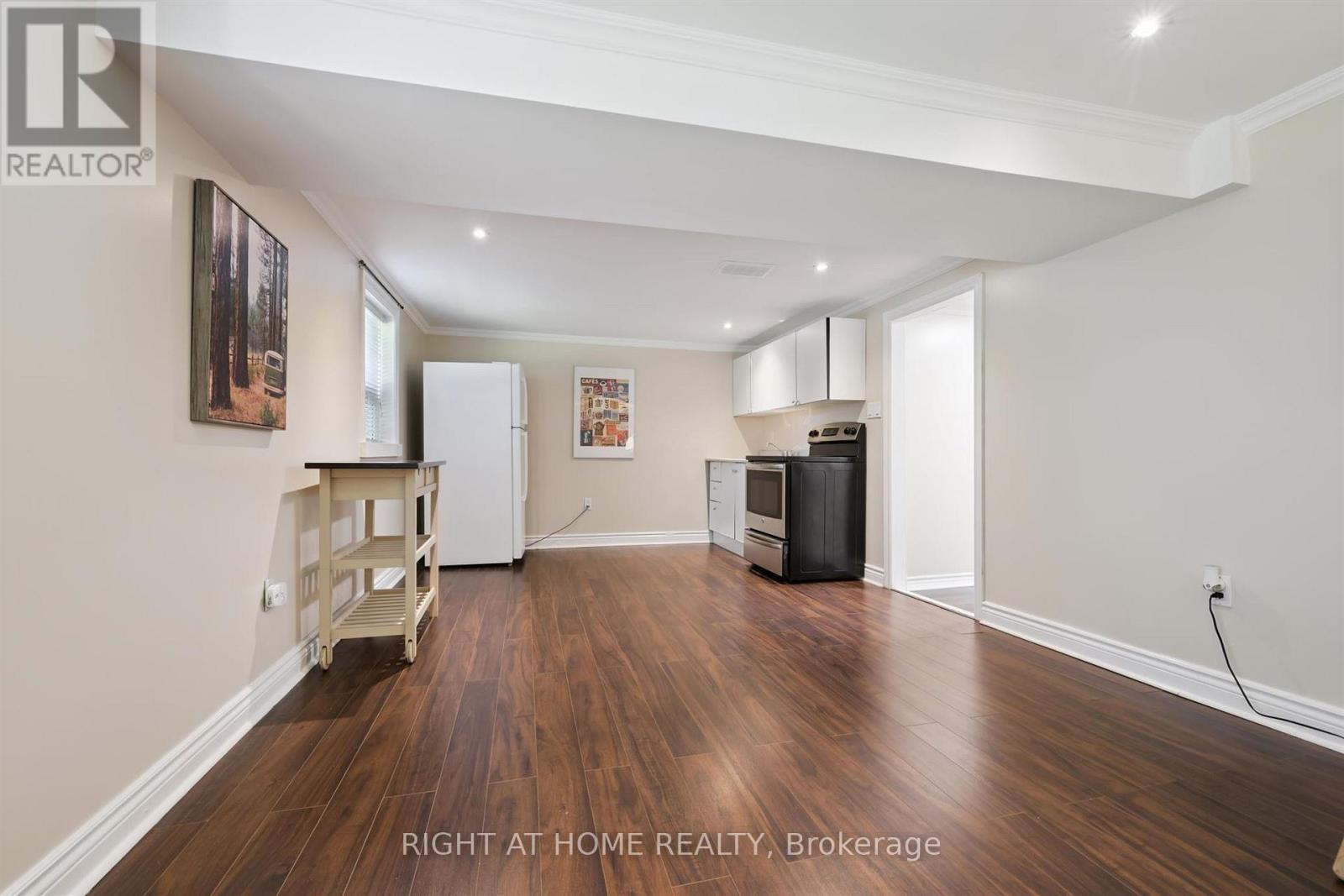 33 South Kingsway, Toronto, Ontario  M6S 3T2 - Photo 23 - W13418602