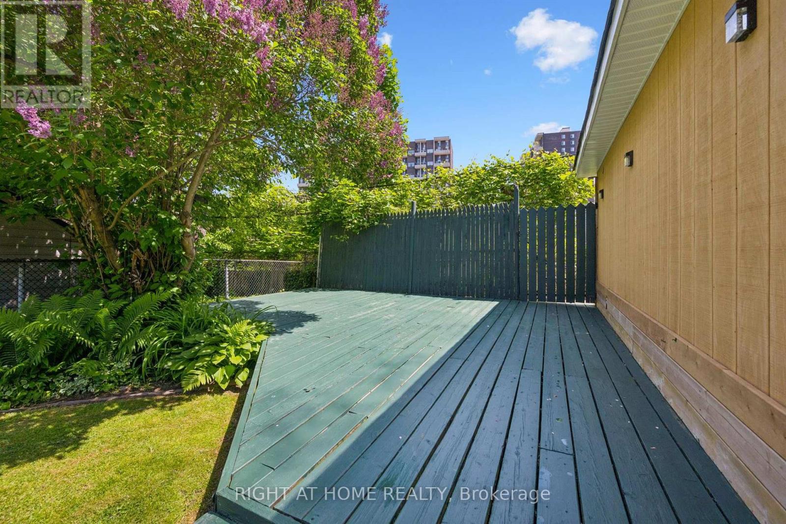 33 South Kingsway, Toronto, Ontario  M6S 3T2 - Photo 34 - W13418602