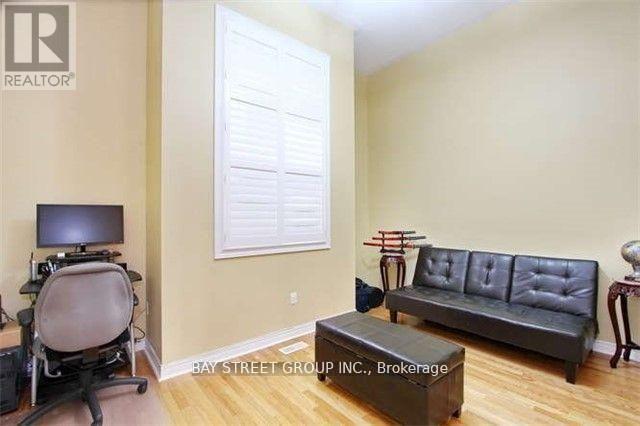 6 Everingham Circle, Brampton, Ontario  L6R 0R6 - Photo 13 - W13418628
