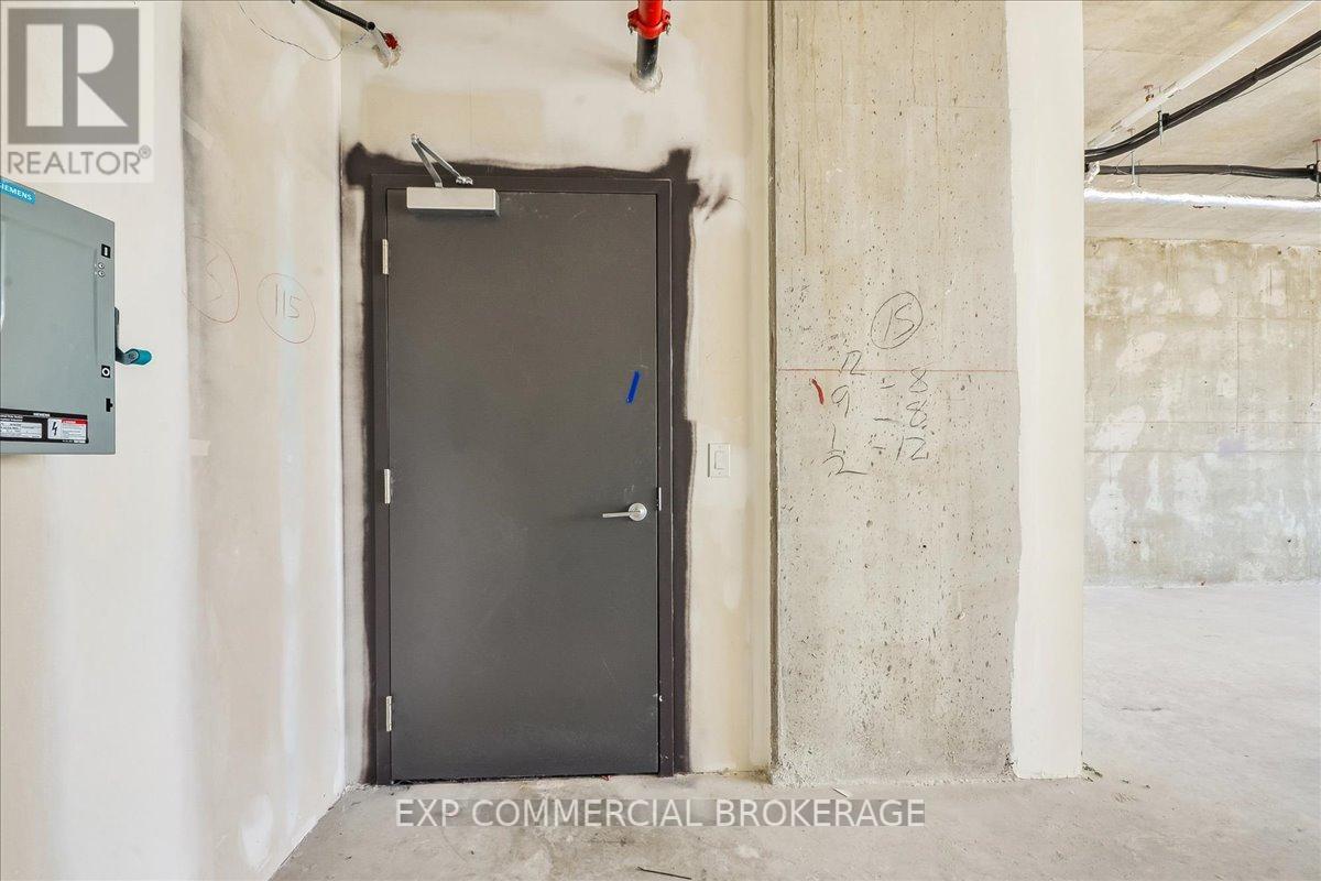 115 - 600 Dixon Road, Toronto, Ontario  M9W 1J1 - Photo 10 - W13418664