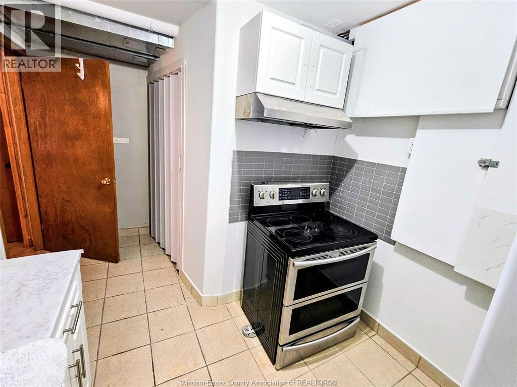 4896 Juliet Crescent Unit# Basement, Windsor, Ontario  N9G 3A6 - Photo 14 - 26013427