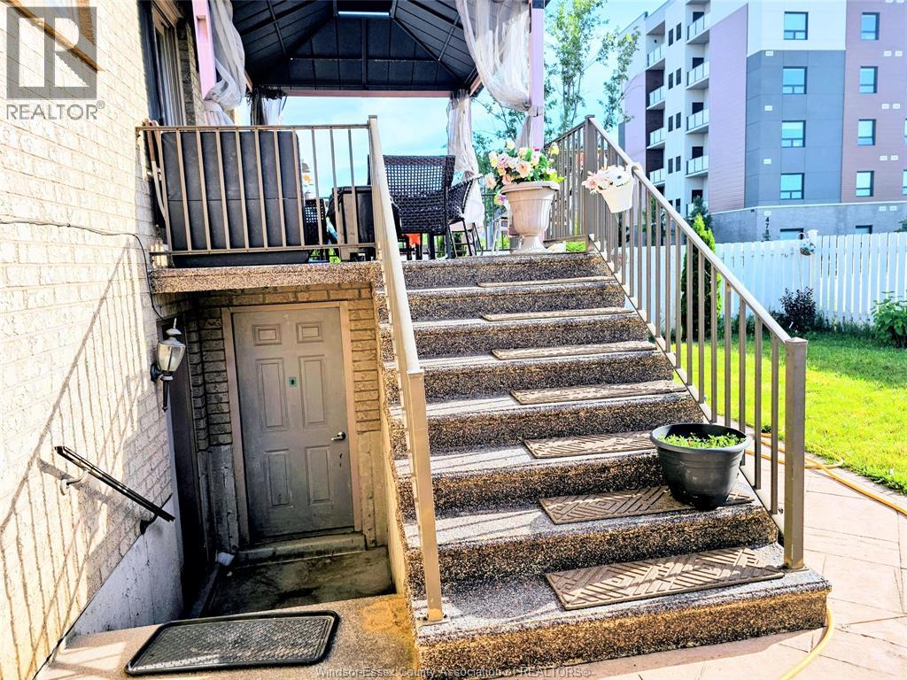 4896 Juliet Crescent Unit# Basement, Windsor, Ontario  N9G 3A6 - Photo 2 - 26013427