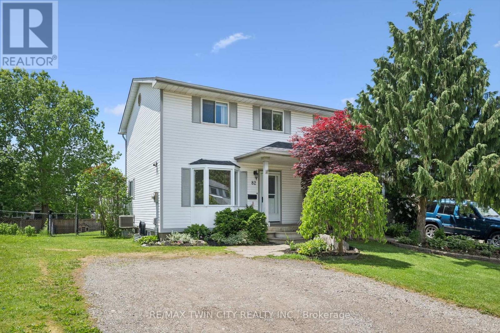 82 CATHERINE STREET, Wilmot, Ontario