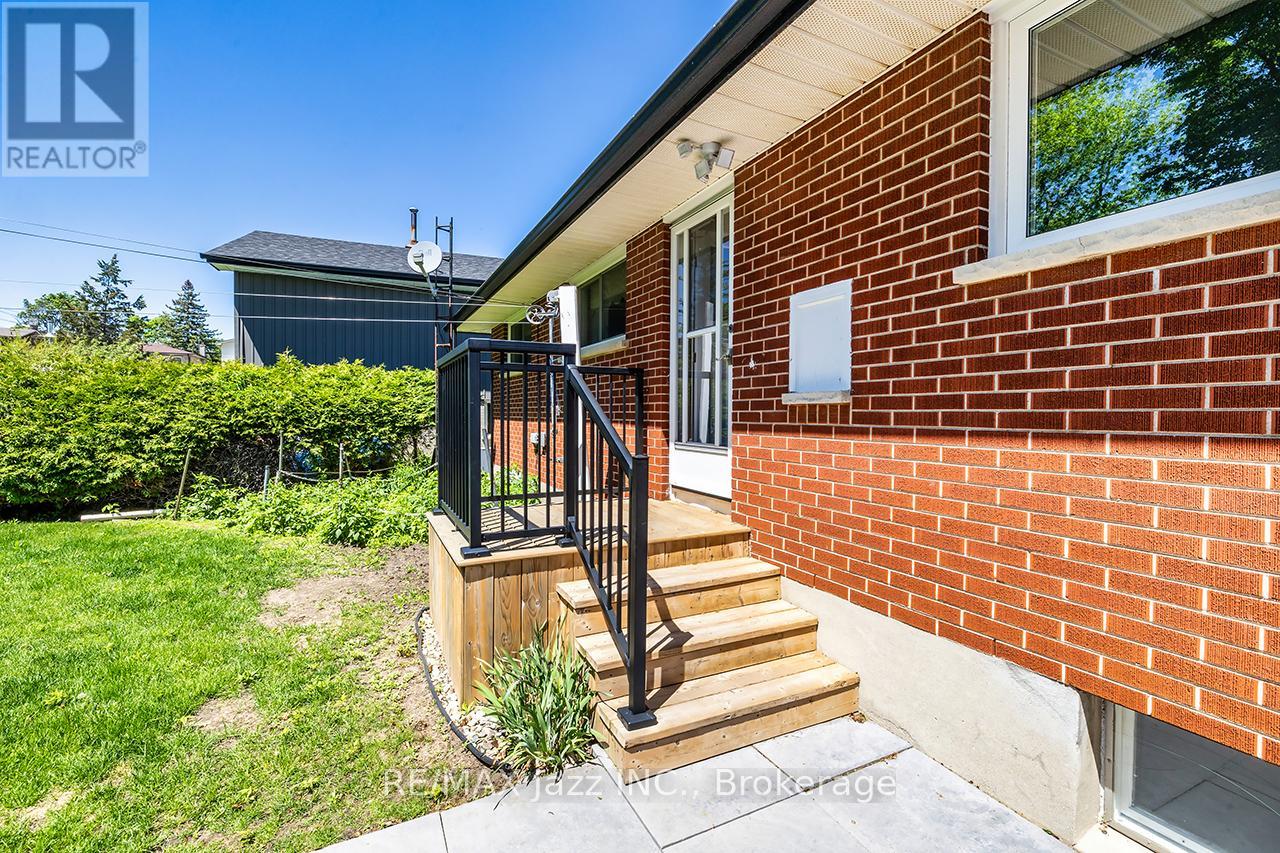 950 Mary Street N, Oshawa (Centennial), Ontario  L1G 5G8 - Photo 34 - E13418752