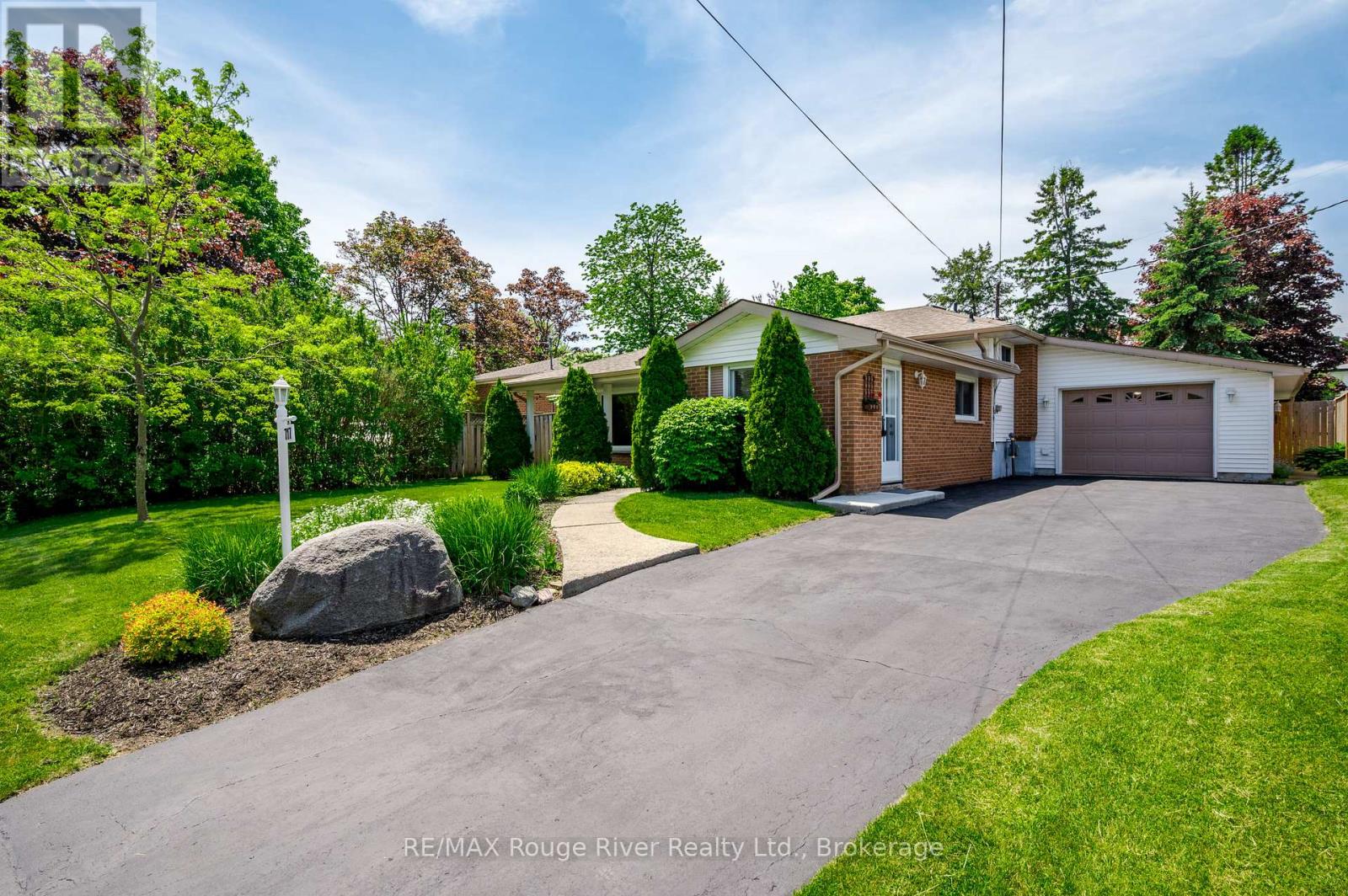 717 SPRAGGE CRESCENT, Cobourg, Ontario