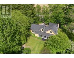 352 COUNTY ROAD 10, Prince Edward County, Ontario