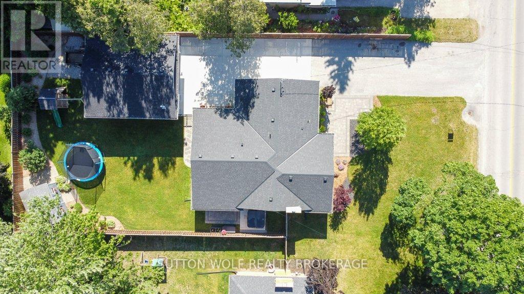 251 Front Street E, Strathroy-Caradoc, Ontario  N7G 1Z2 - Photo 45 - X13418742