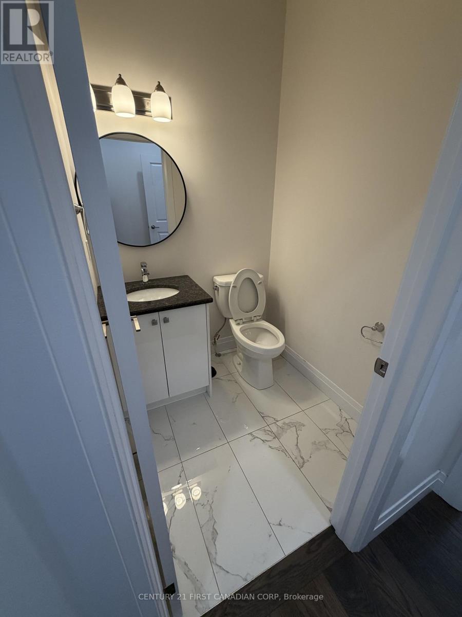 Upper - 2910 Biddulph Street, London South, Ontario  N6L 0A8 - Photo 4 - X13418788