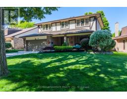 11 FARMINGTON CRESCENT, London South, Ontario