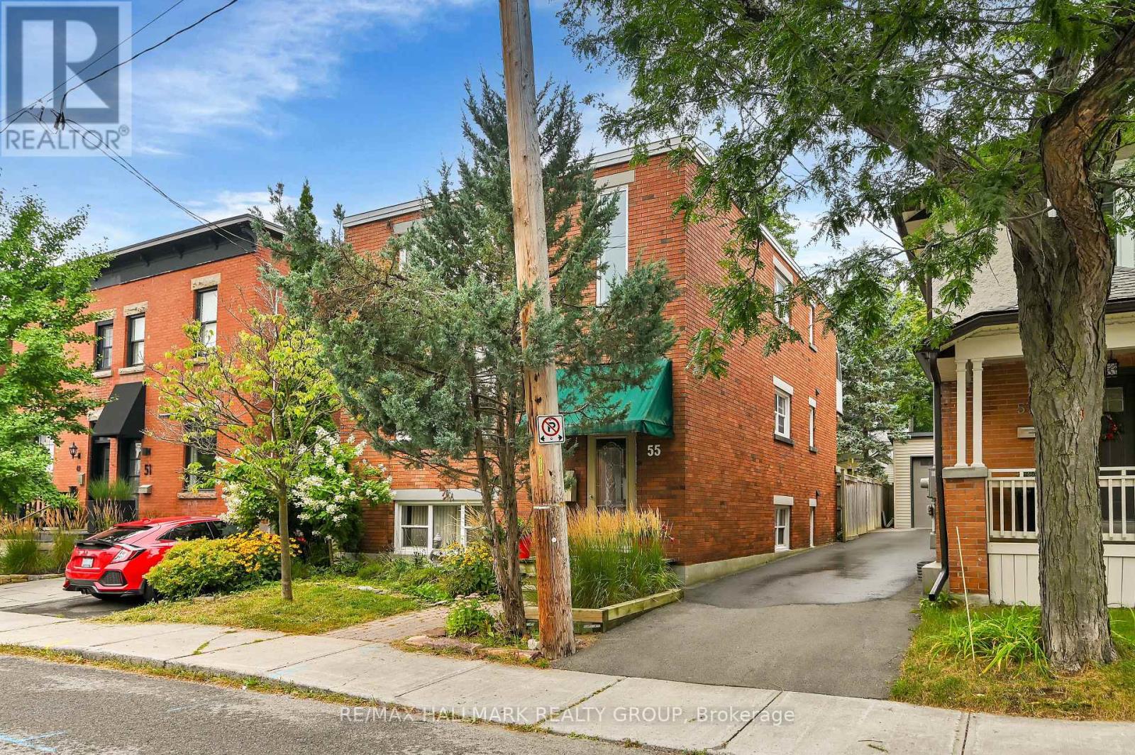 Unit 2 - 55 Ivy Crescent, Ottawa, Ontario K1M 1Y1 - Photo 2 - X13418696