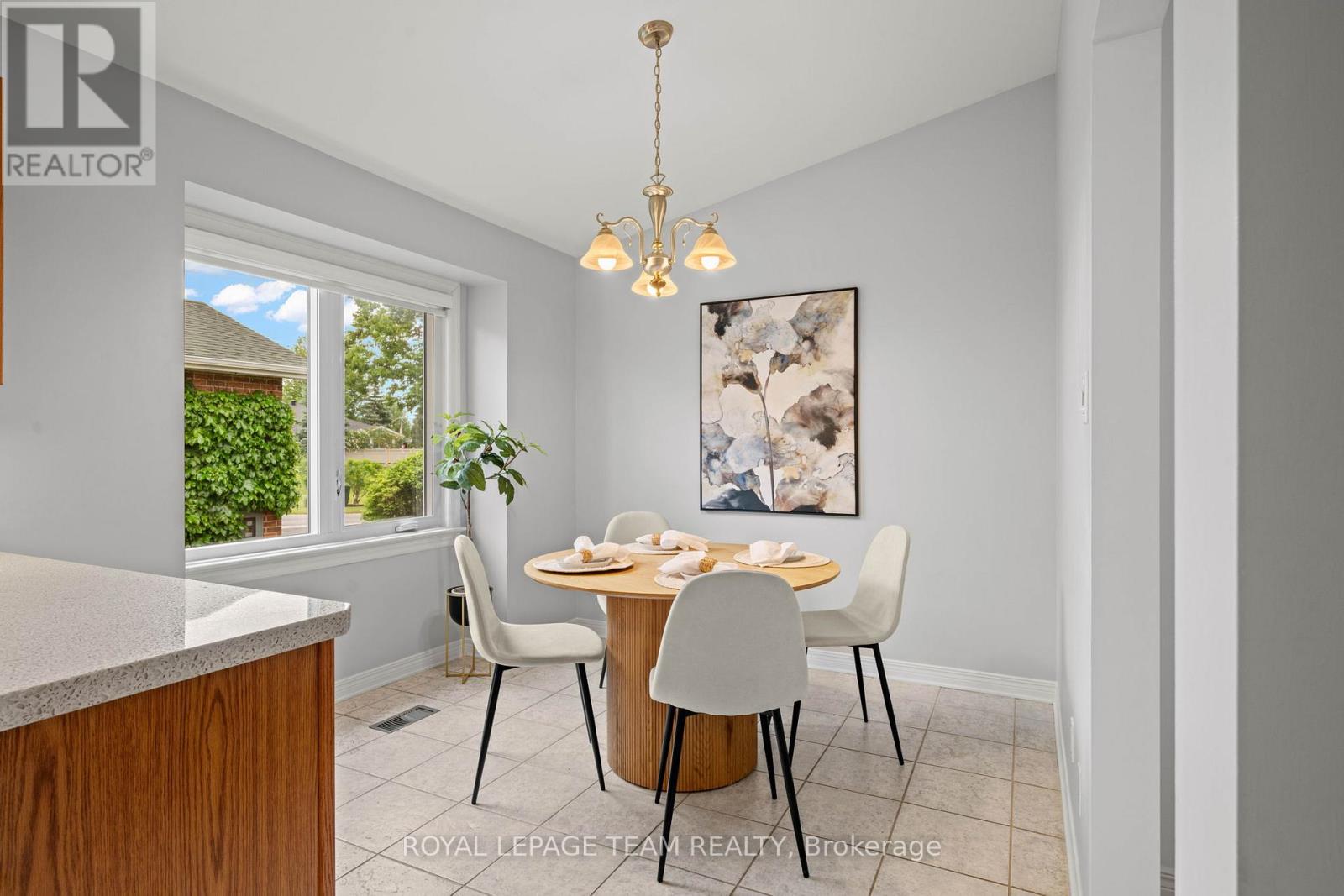 47 Stowgrass Crescent, Ottawa, Ontario K2S 2A1 - Photo 7 - X13418790